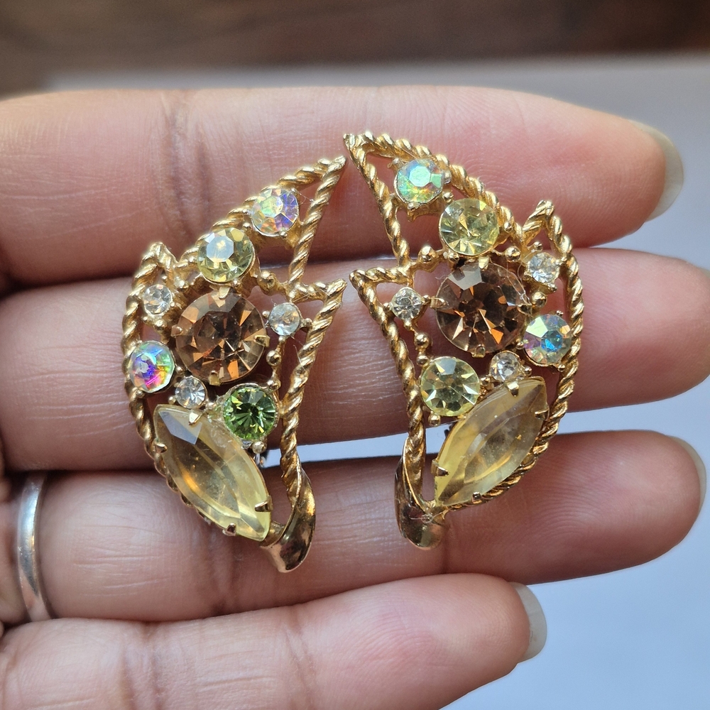 Vintage EMMONS "Amber Glow" Clip On Earrings Leaf Motif Rhinestone